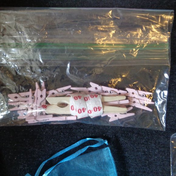 GRAB BAG TY SHEEP OLD BUTTONS HORSE ETC.  LOT - Picture 4 of 8